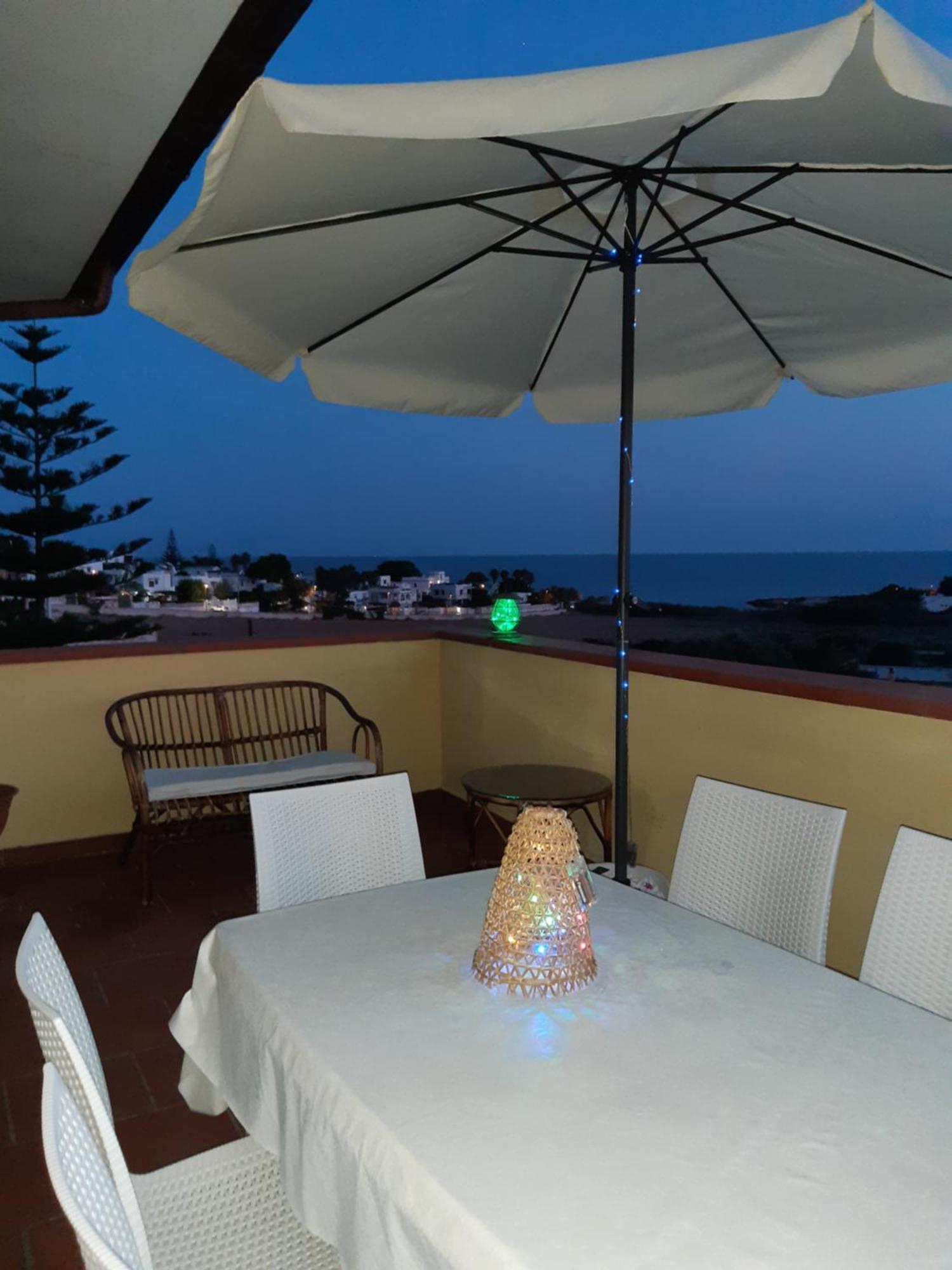 Appartement Breathtaking View Of Salento- à Leporano Extérieur photo